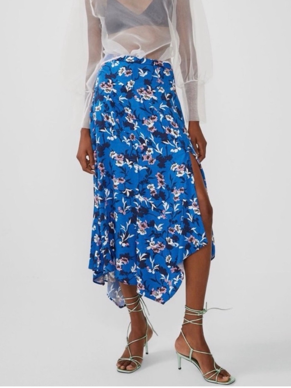 Zara flowy floral midi skirt with slit